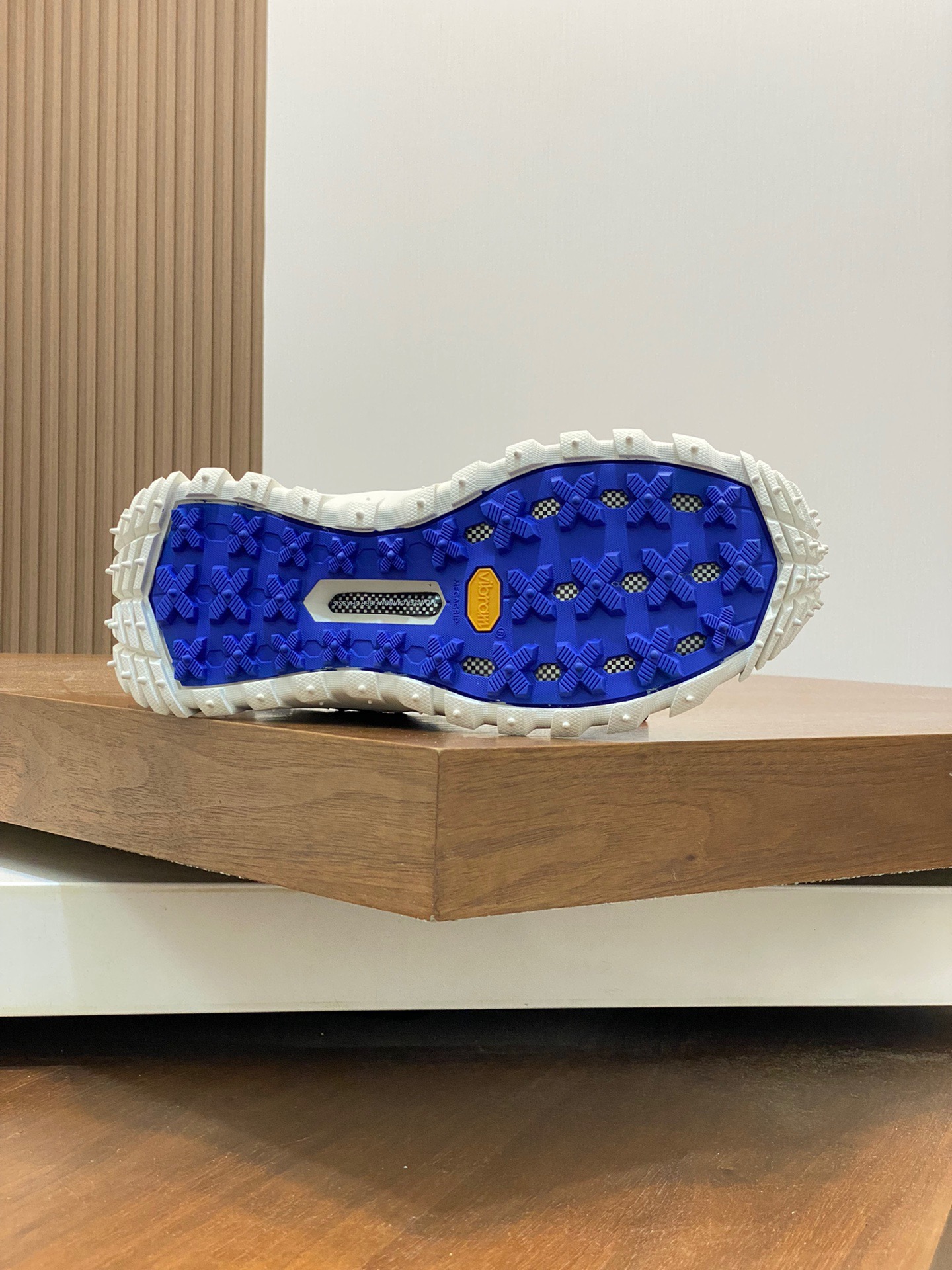 Moncler Trailgrip Gtx Sneaker Size 40-45