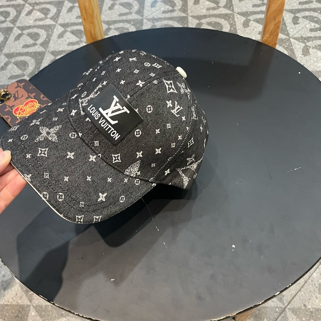 Louis Vuitton Baseball Cap