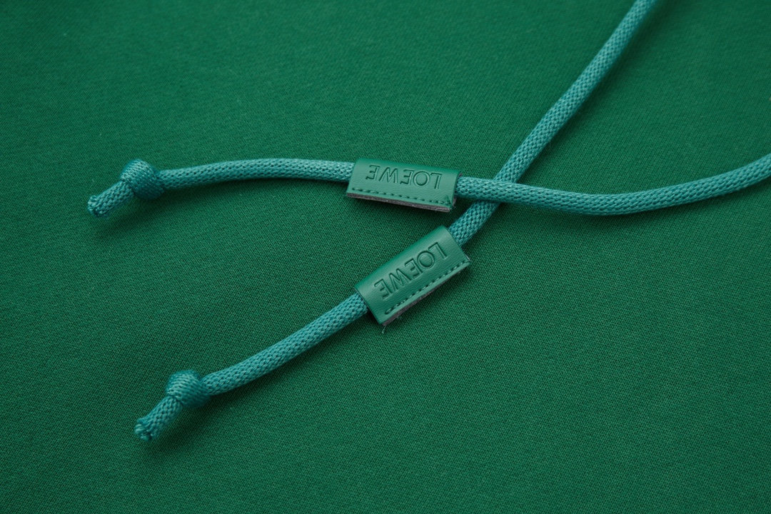 Loewe Unisex Sweatshirt Size S-XL