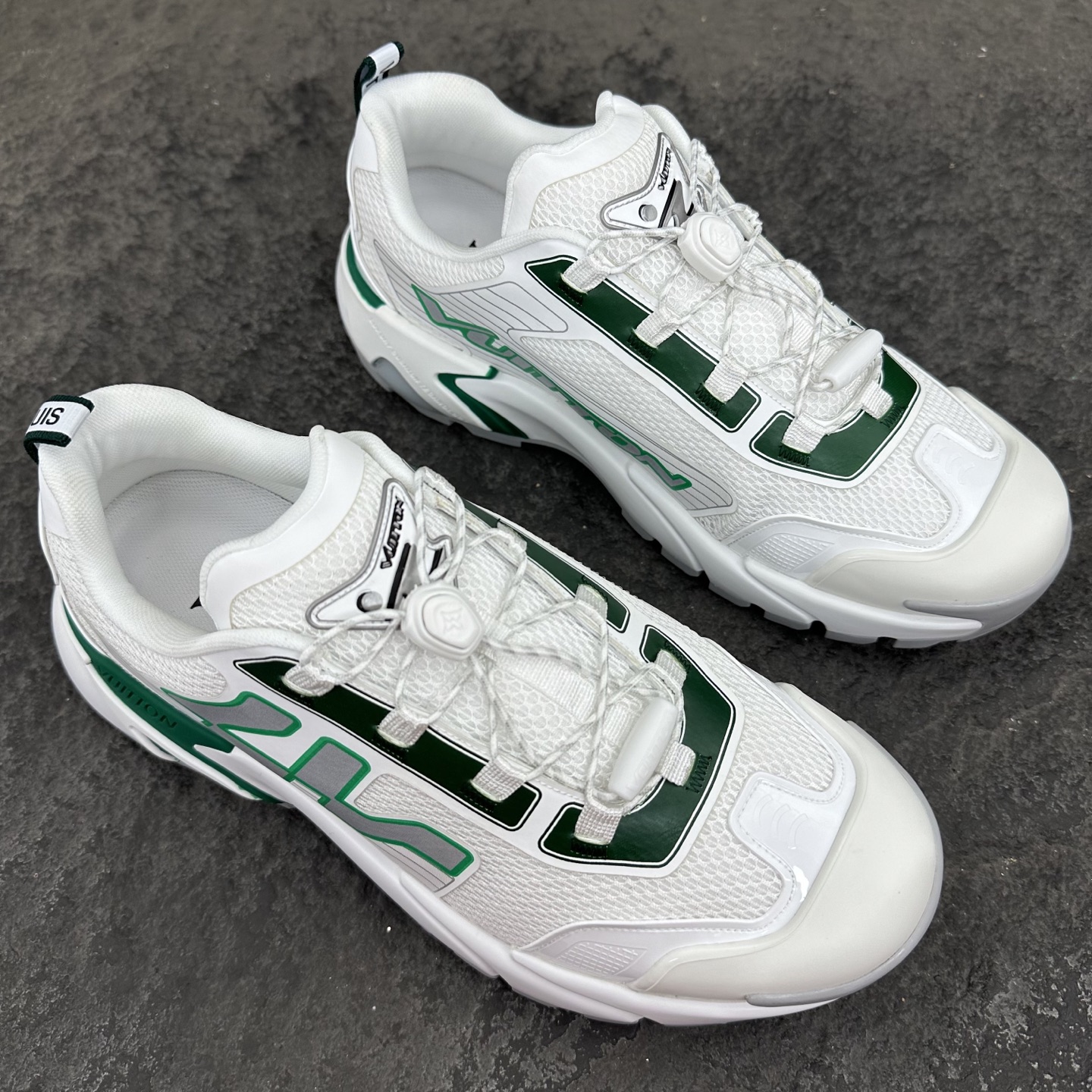 Louis Vuitton LV Runner Tatic Sneaker Size 38-46