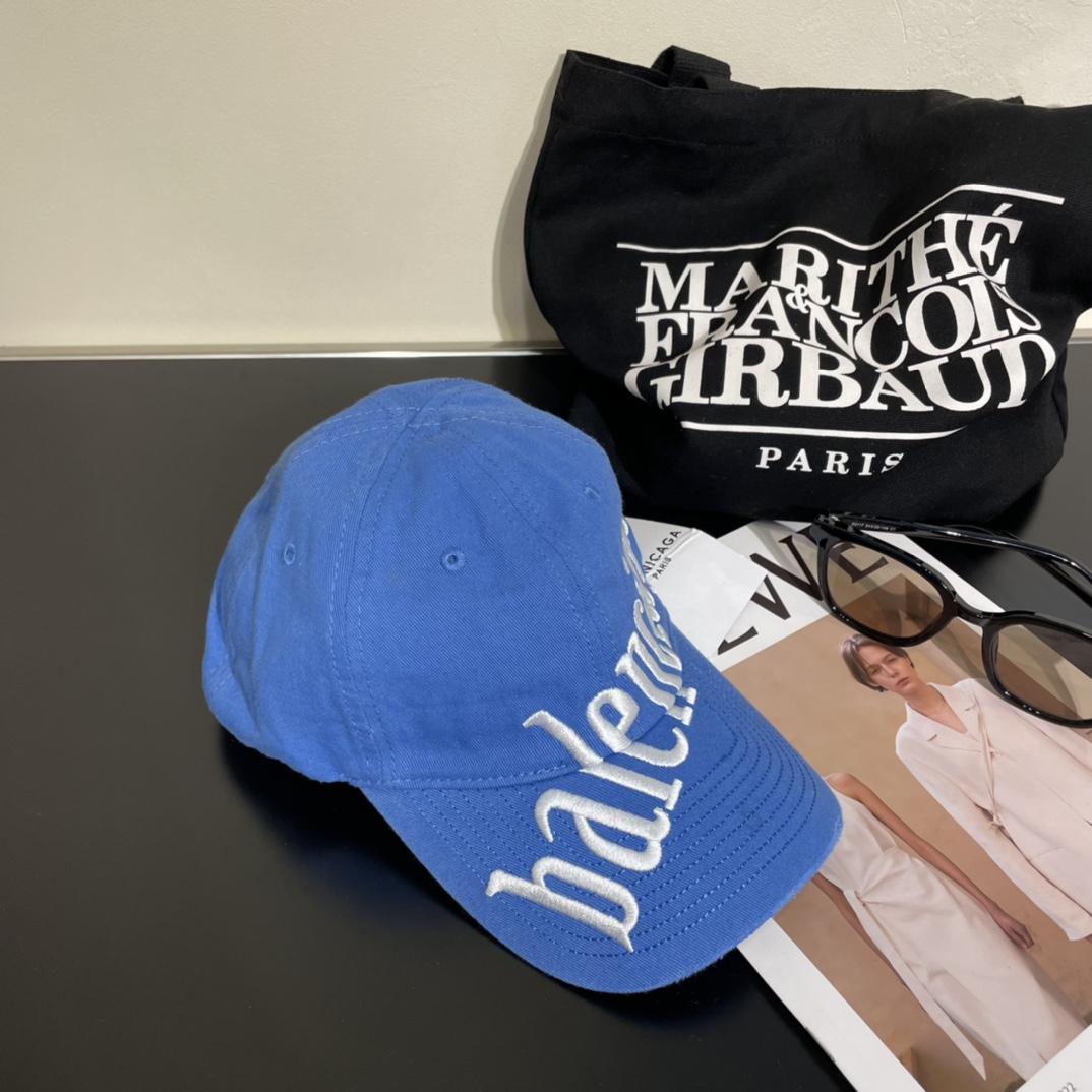Balenciaga Baseball Cap