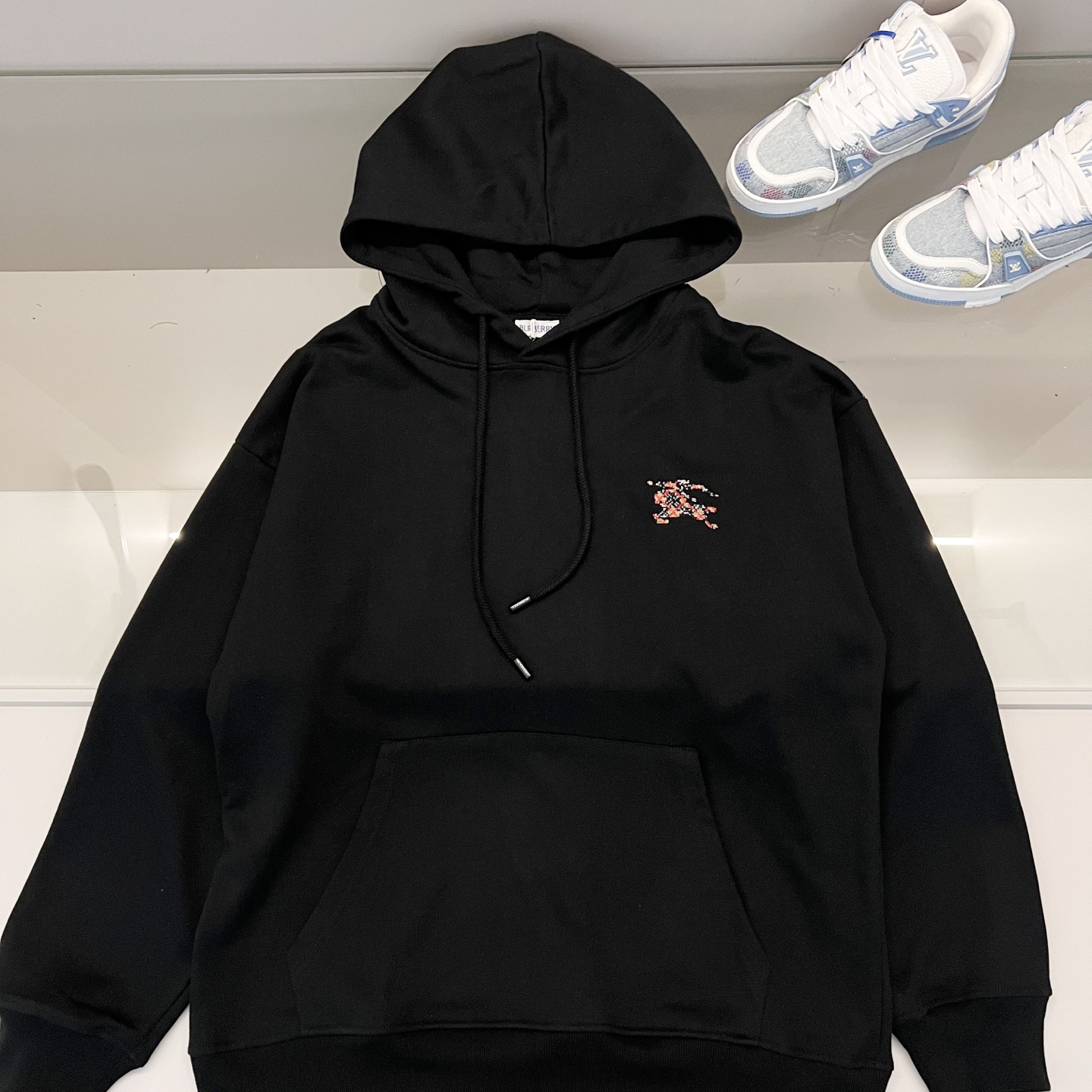 Burberry Unisex Sweatshirt Size S-XL