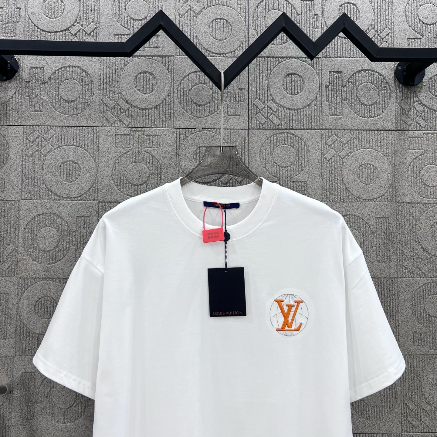 Louis Vuitton T Shirt  Embroider Logo Size XS-L