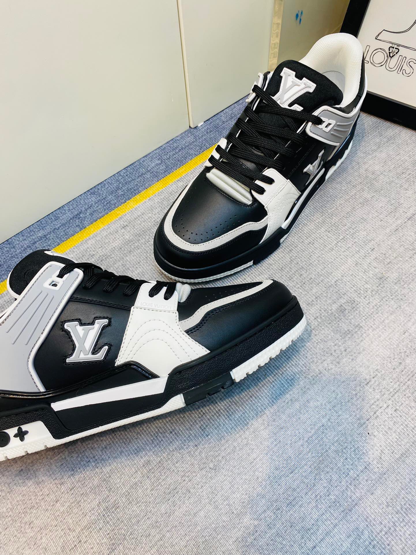 Louis Vuitton LV Trainer x Tyler Sneaker Size 40-46