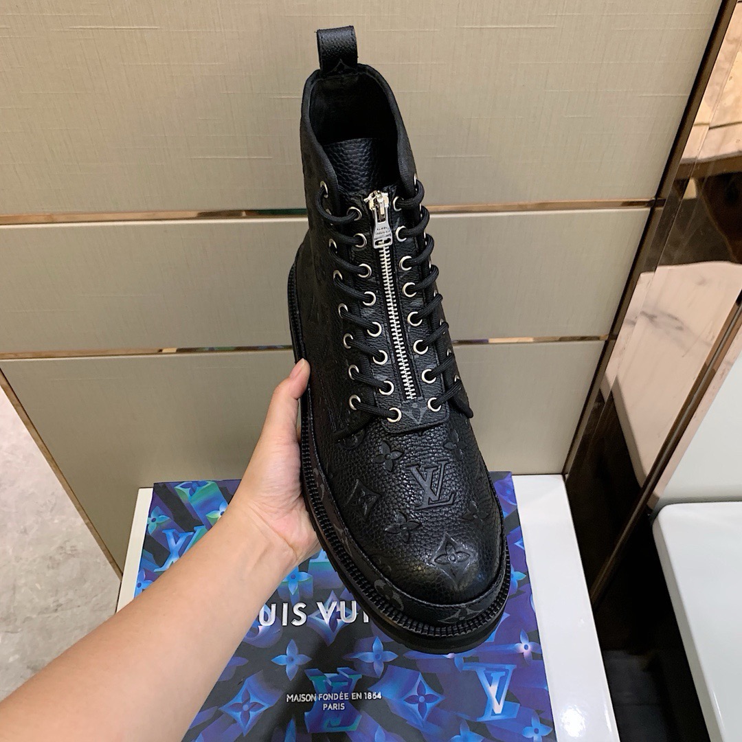 Louis Vuitton Mens New Boots Size 40-45