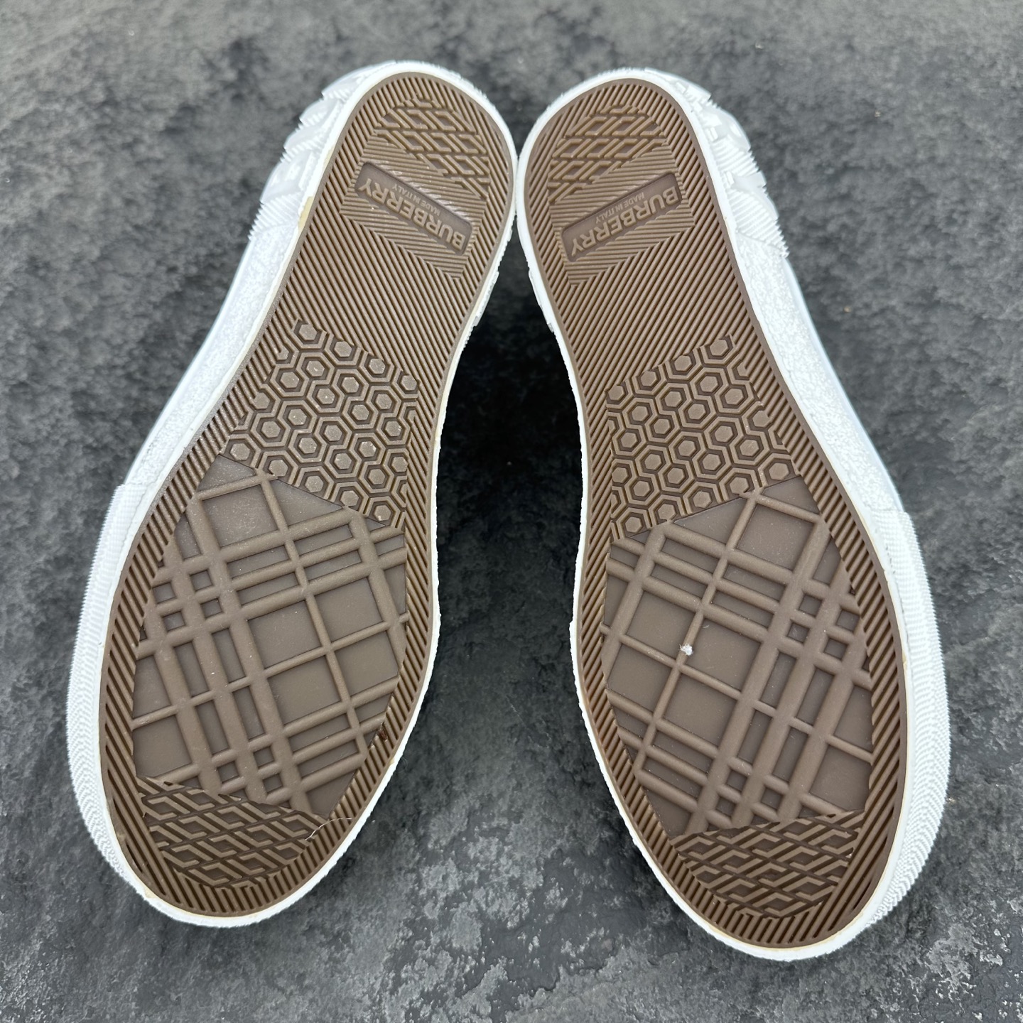 Burberry Sneaker Size 36-45