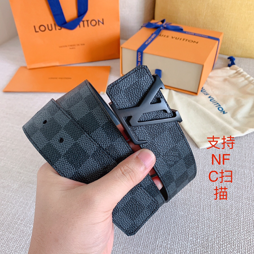 Louis Vuitton Men Belt Width 4cm