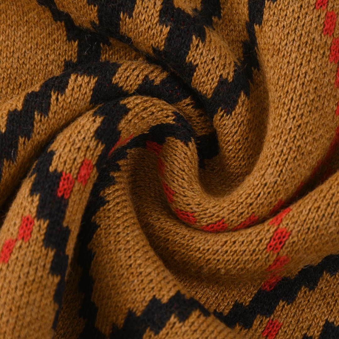 Burberry Unisex Sweatshirt Size S-XL