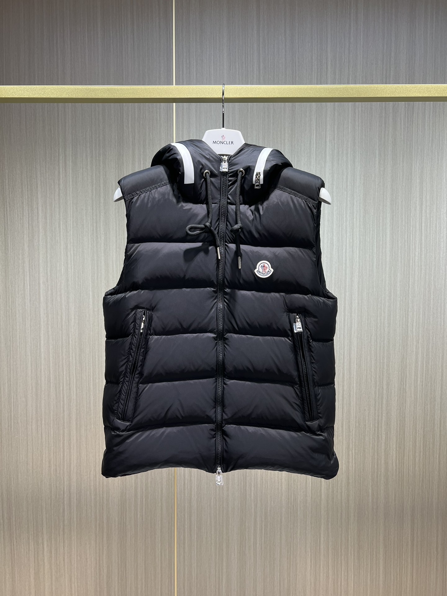 Moncler Cardamine Winter Vest Size 1-5