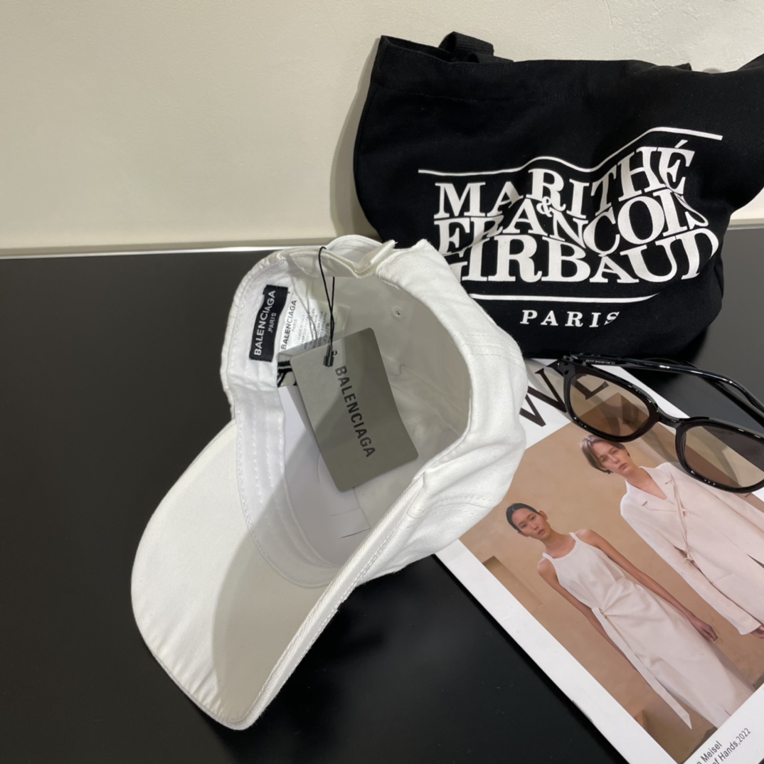 Balenciaga Baseball Cap