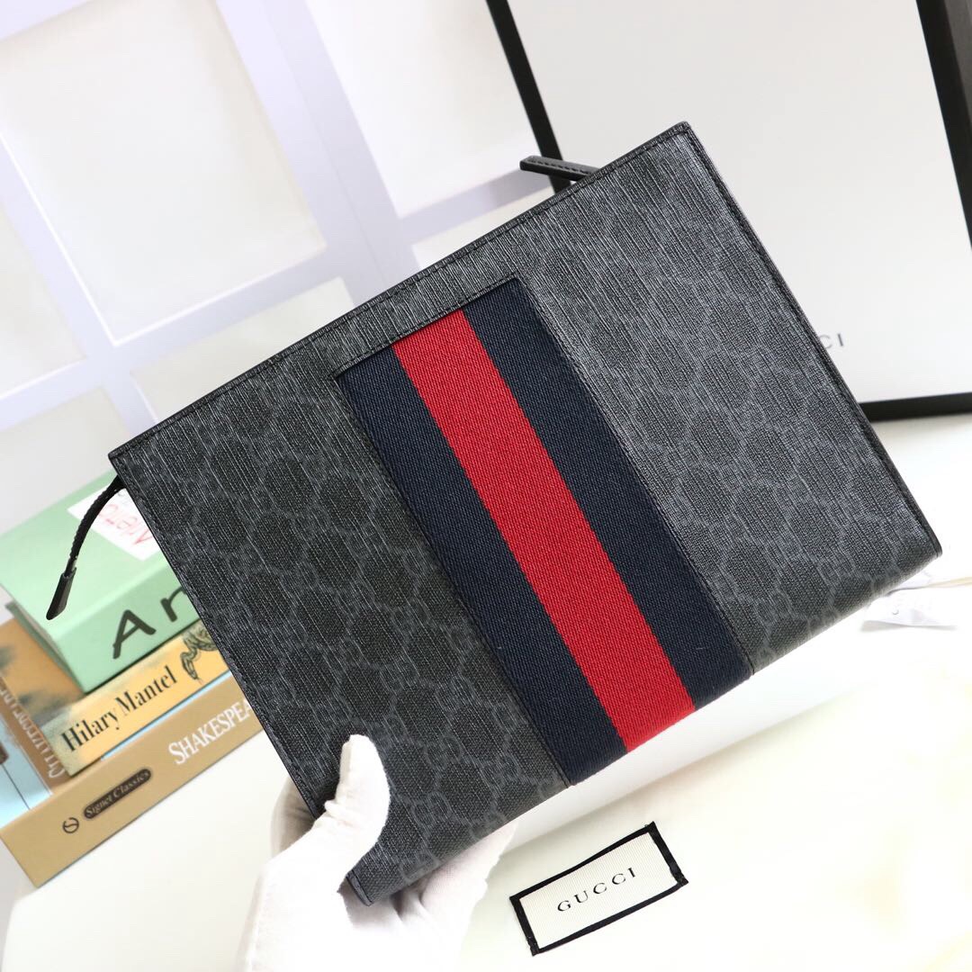 Gucci New GG Supreme Pouch Size 26*20*6cm Style 475316