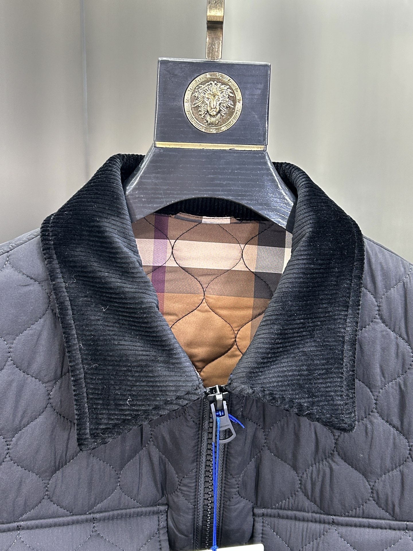 Burberry Unisex Jacket Size M-XXXL