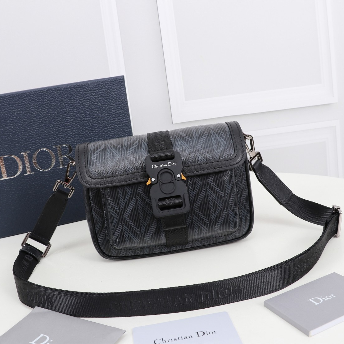 Dior Mini Hit The Road Men Shoulder Bags Size 19*11*4cm