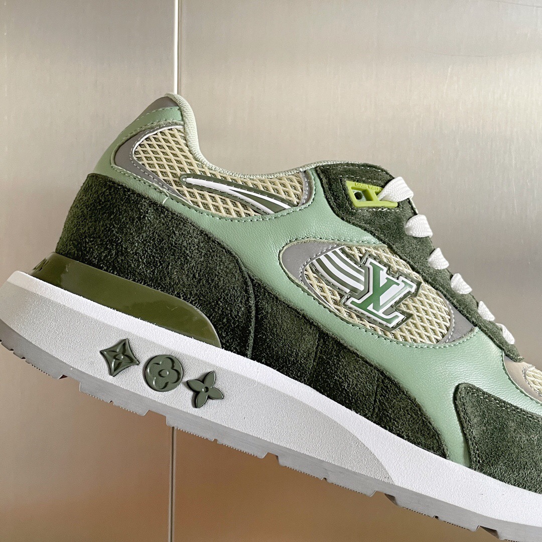 Louis Vuitton Run Away Sneaker Size 40-45