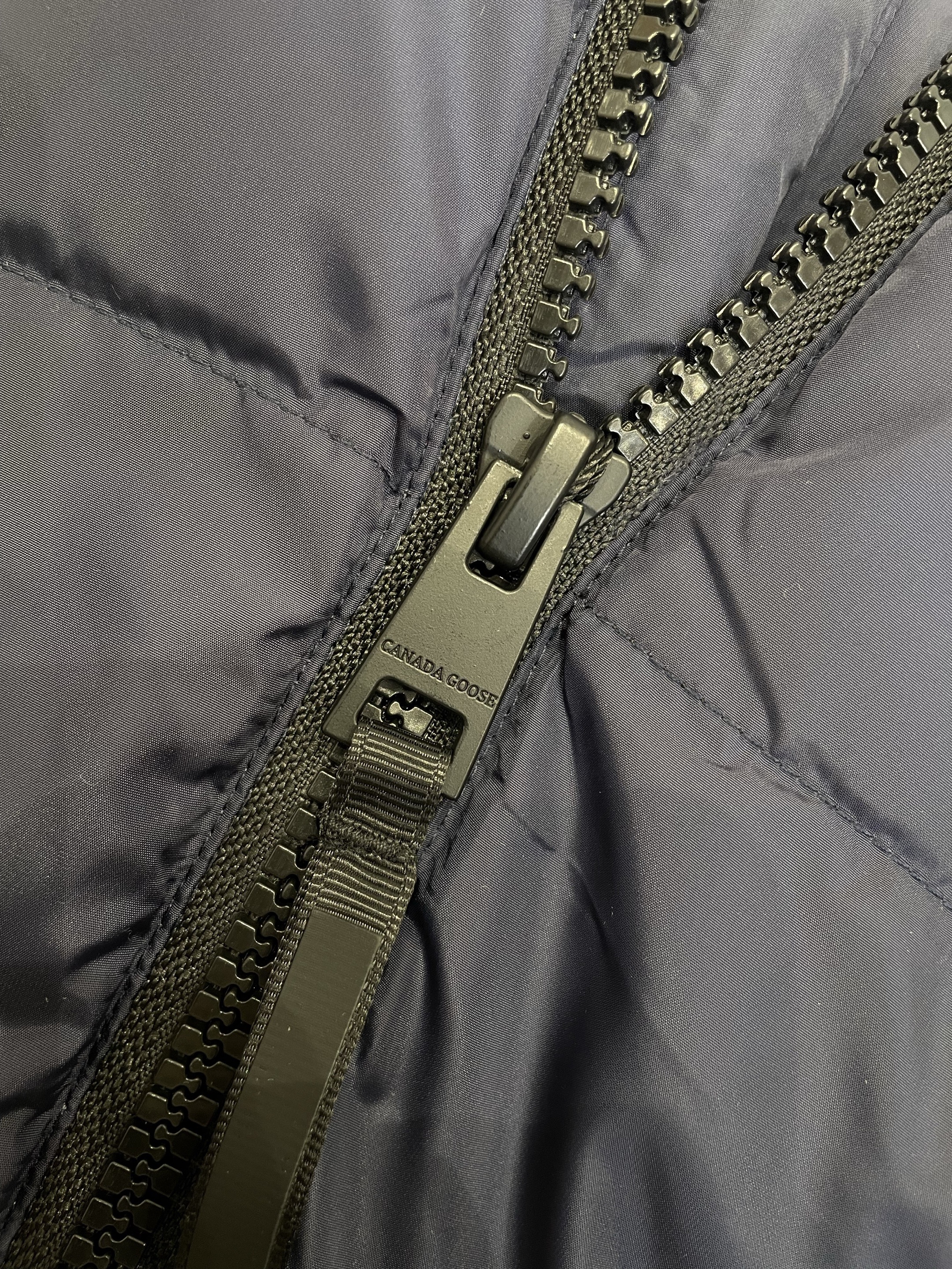 Canada Goose Unisex Down Jacket Size S-XL