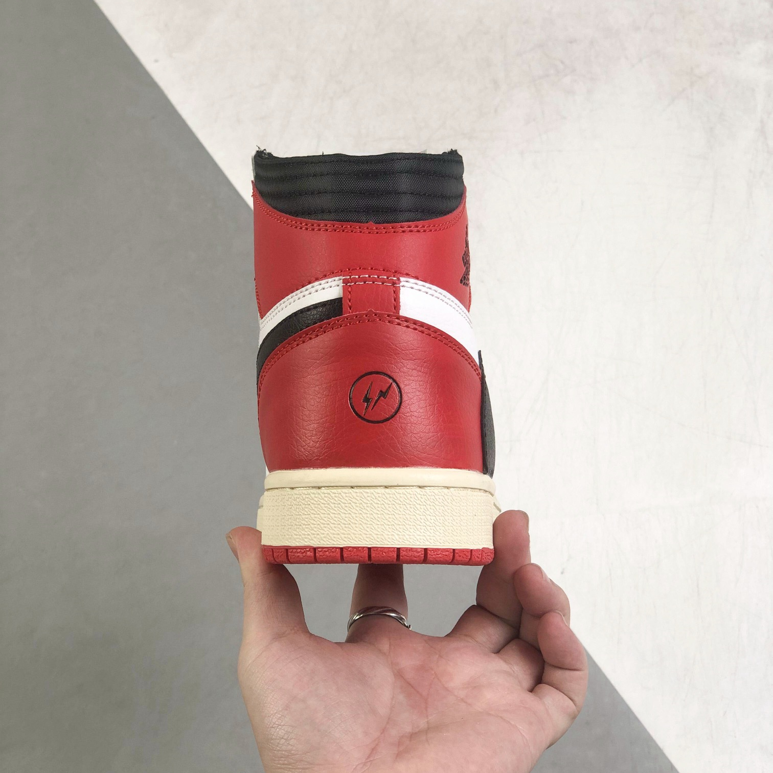 Nike Air Jordan 1 x Travis Scott High Top Sneaker Shoes Gr. 36-46