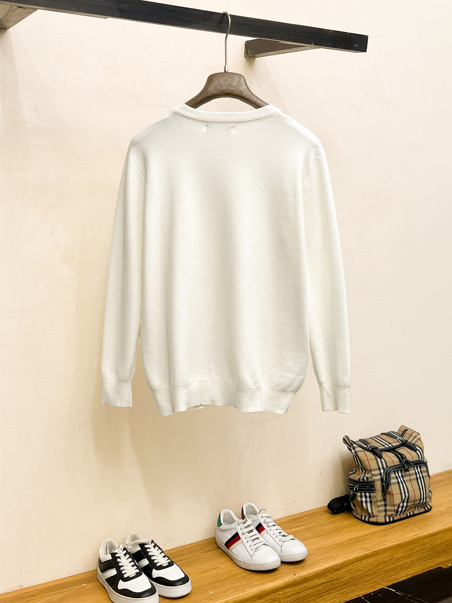 Burberry Unisex Sweatshirt Size M-XXXL