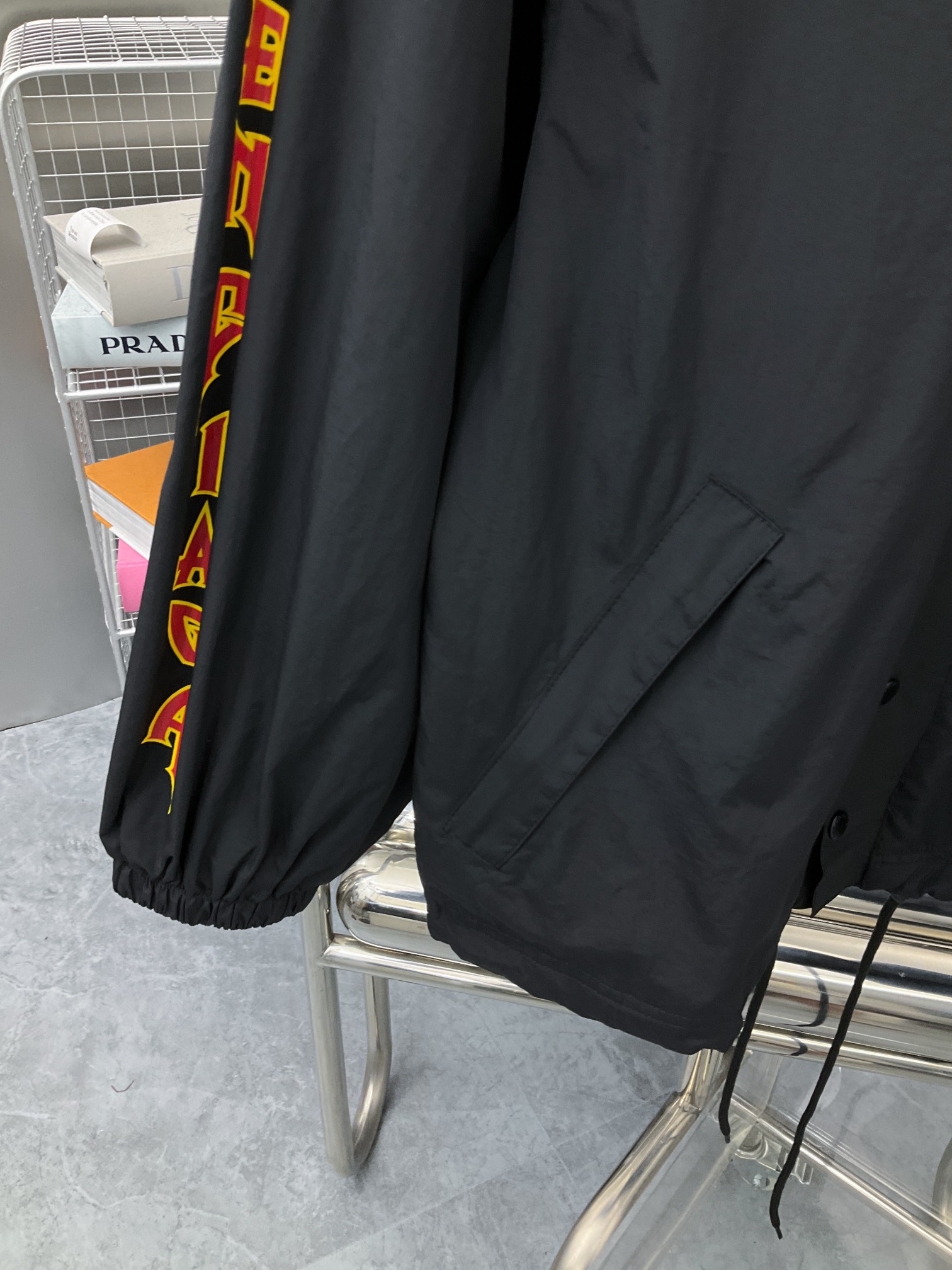 Balenciaga New Jacket Size S-XL