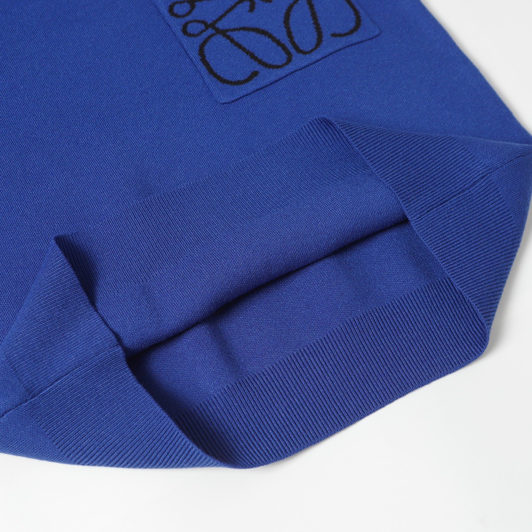 Loewe Unisex Sweatshirt Size S-L