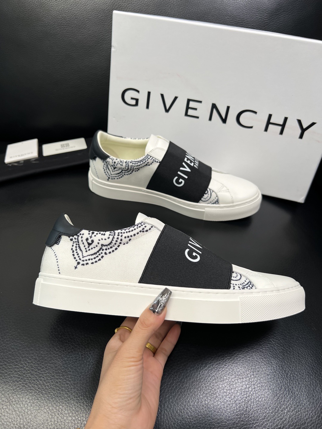 Givenchy City Sport Sneaker Size 36-46