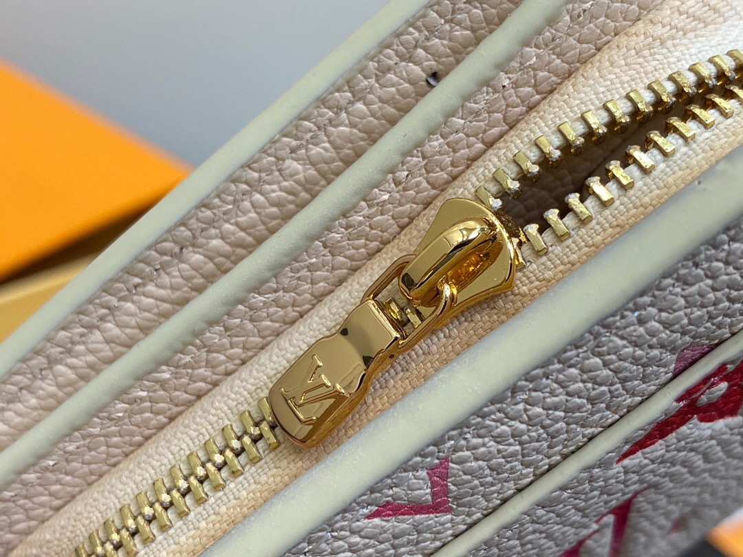 Louis Vuitton Monogram Empreinte Size 12*9*3.5cm