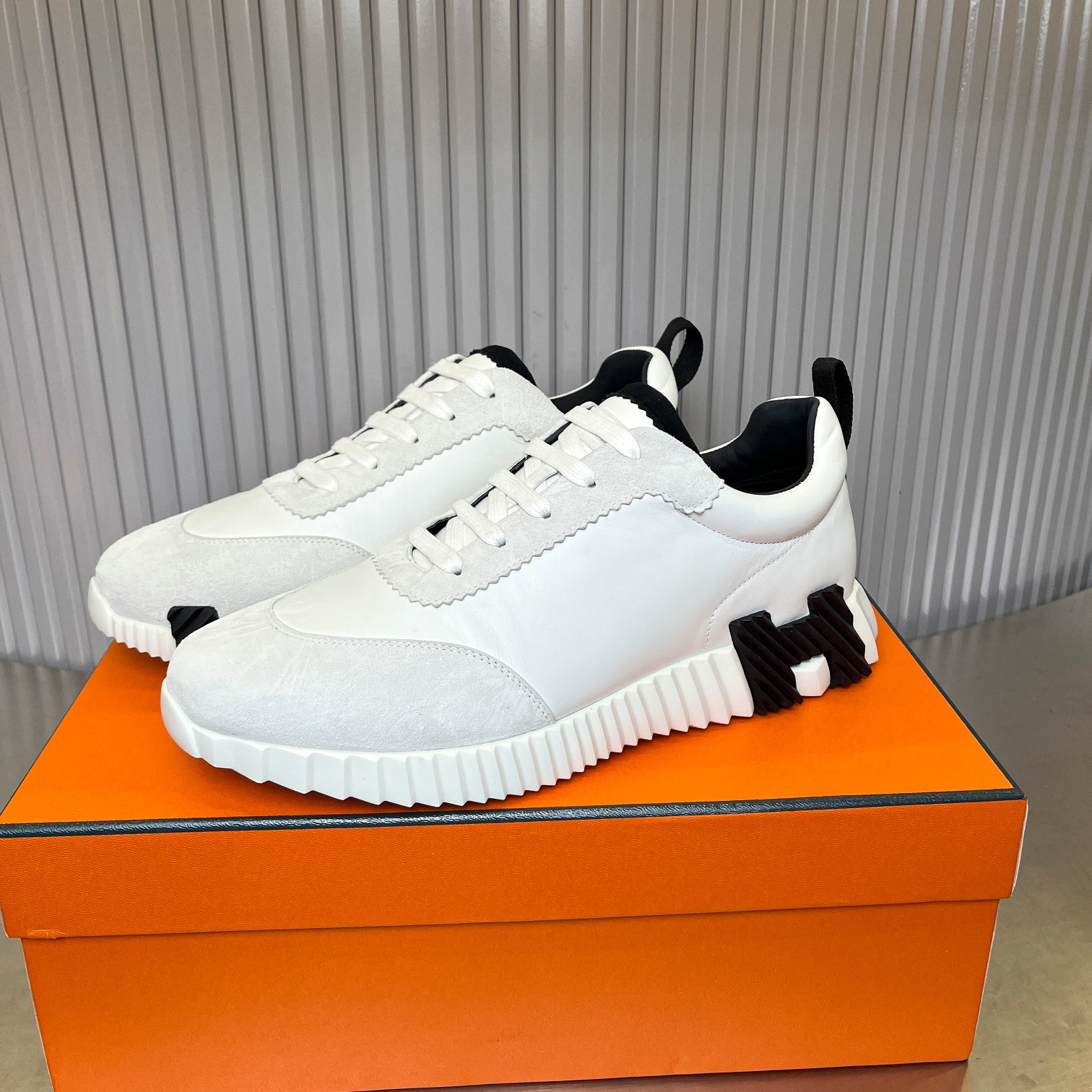 Hermes Bouncing Sneaker Size 36-46