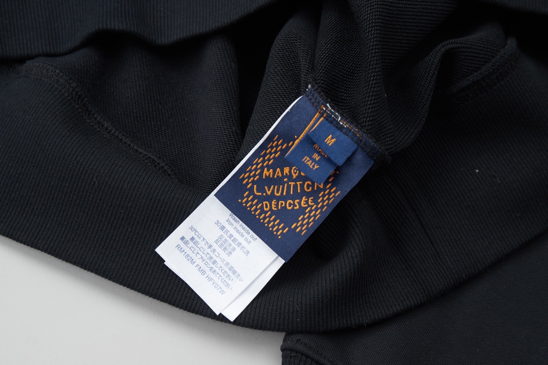 Louis Vuitton Unisex Sweatshirt Size S-XL