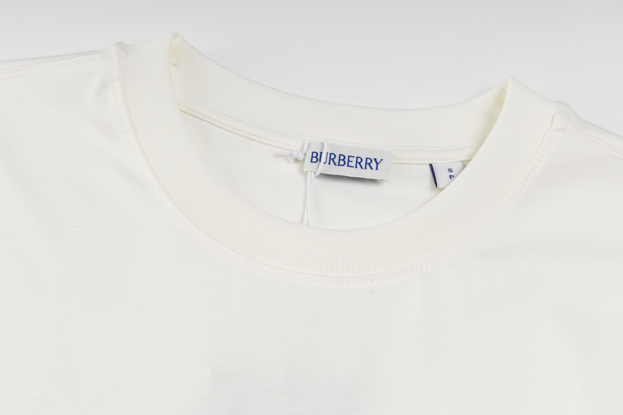 Burberry Cotton T Shirt  Embroider Size XS-L