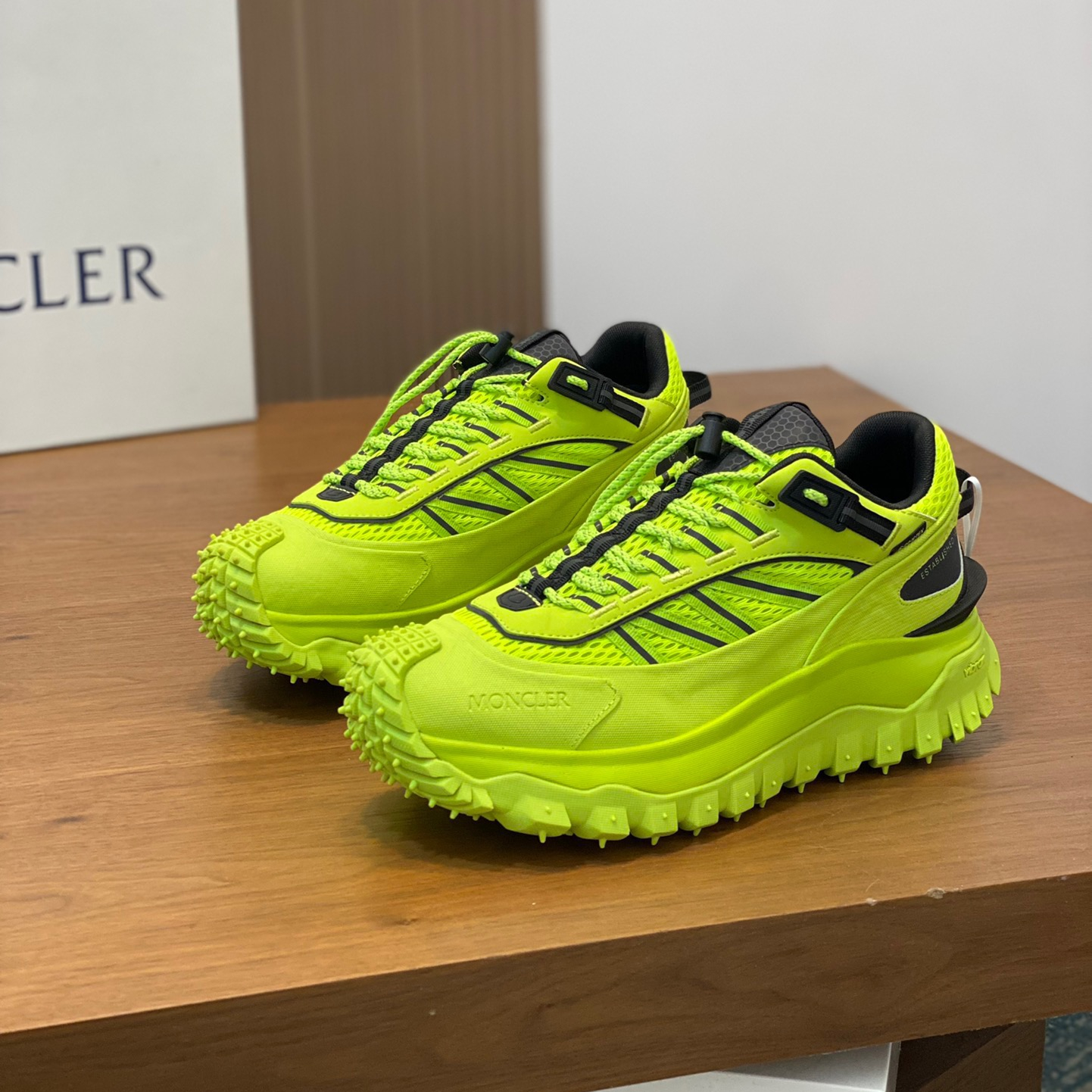 Moncler Trailgrip Gtx Sneaker Size 40-45