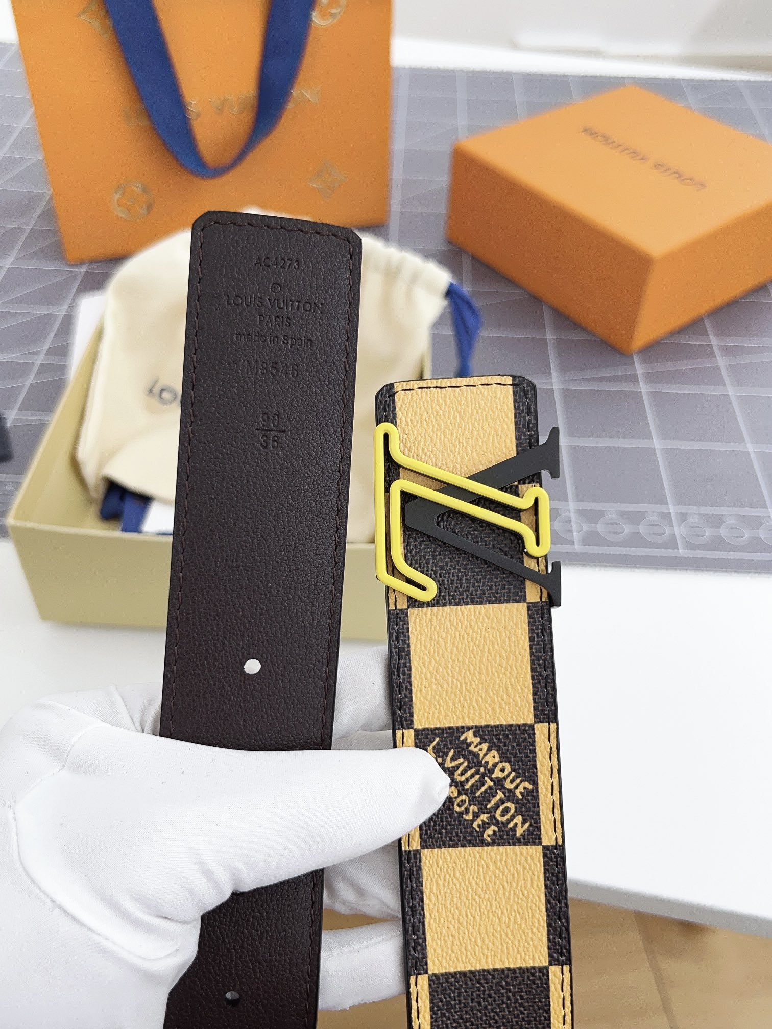 Louis Vuitton Men Belt Width 4cm