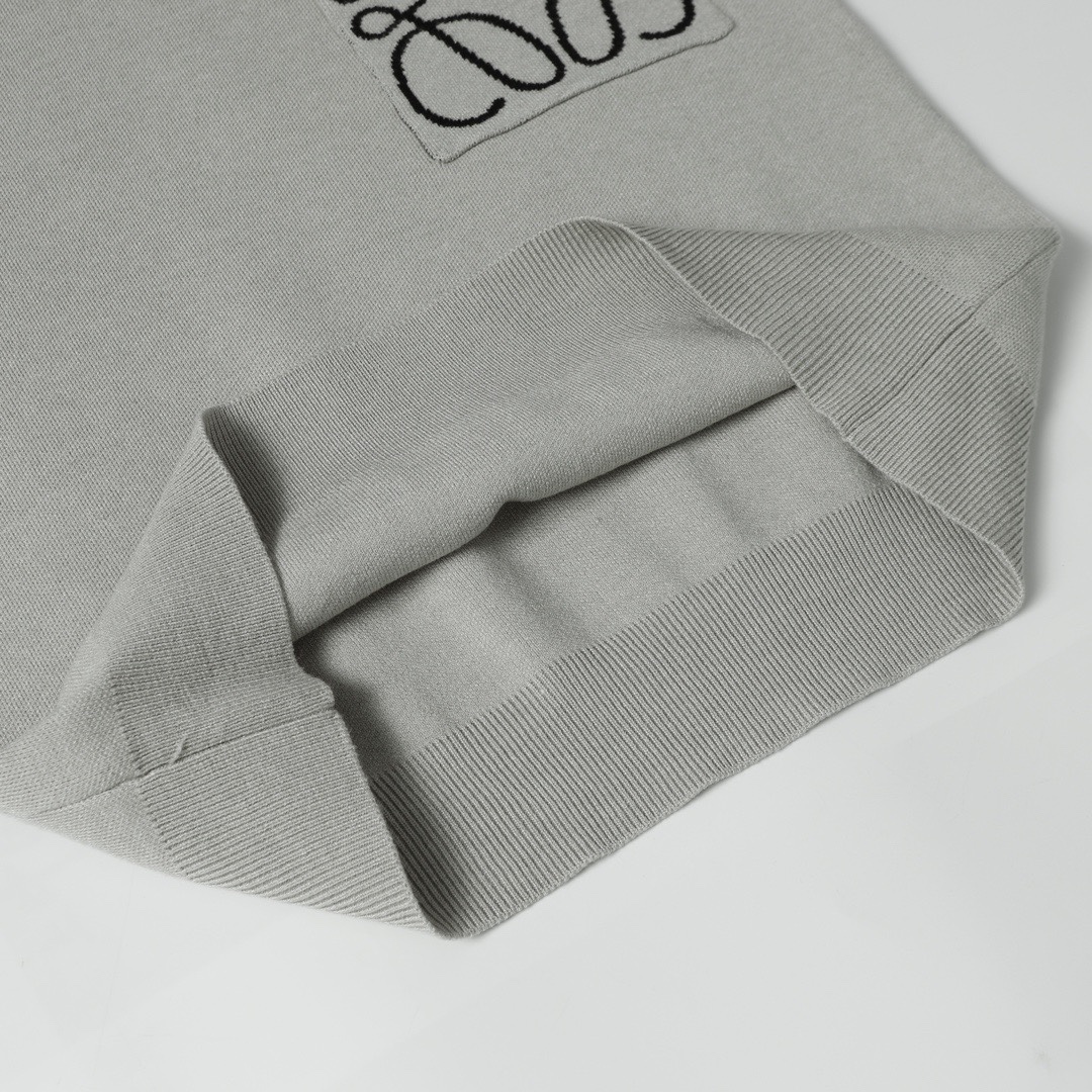 Loewe Unisex Sweatshirt Size S-L