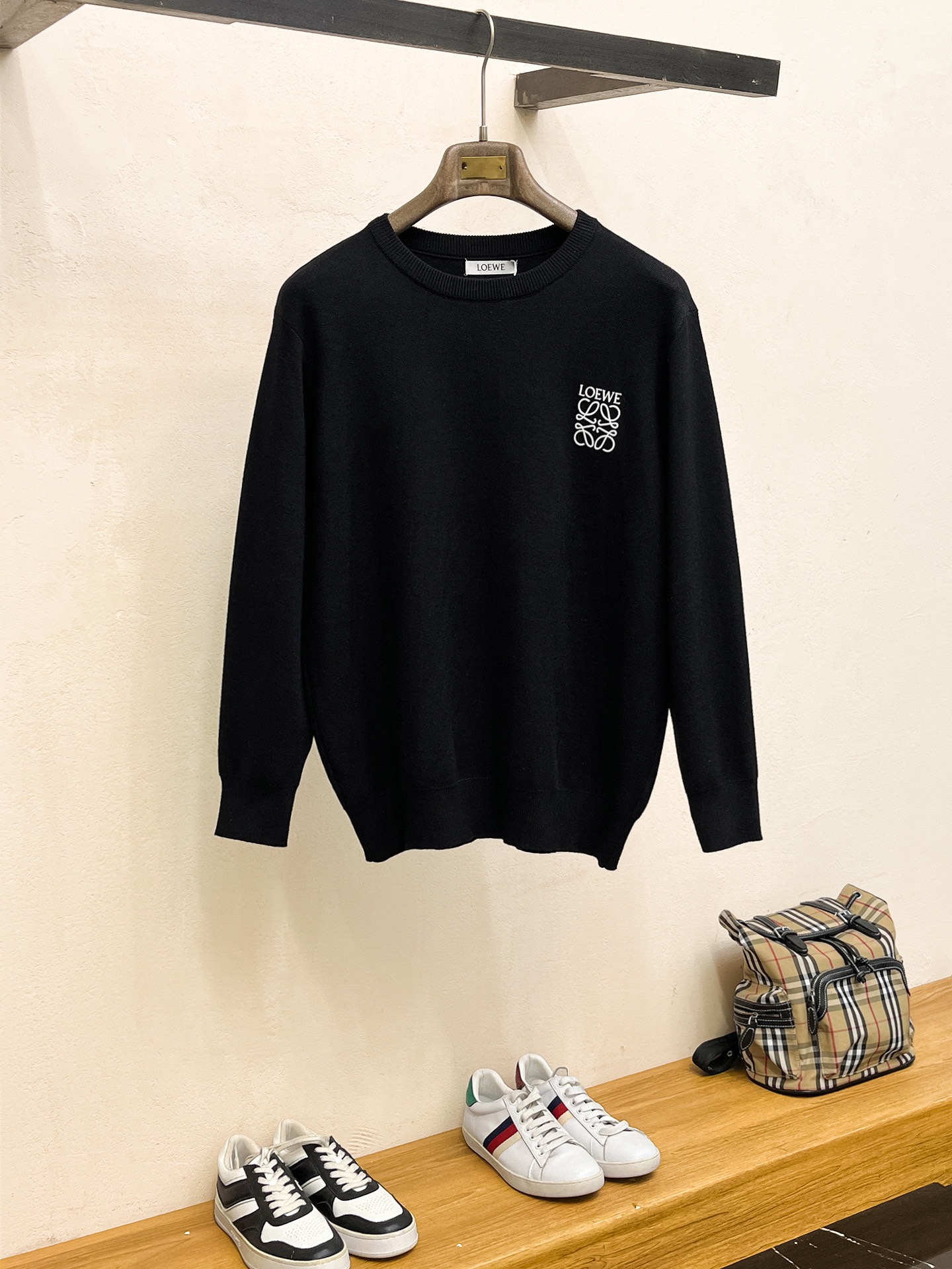 Loewe Unisex Sweatshirt Size M-XXXL