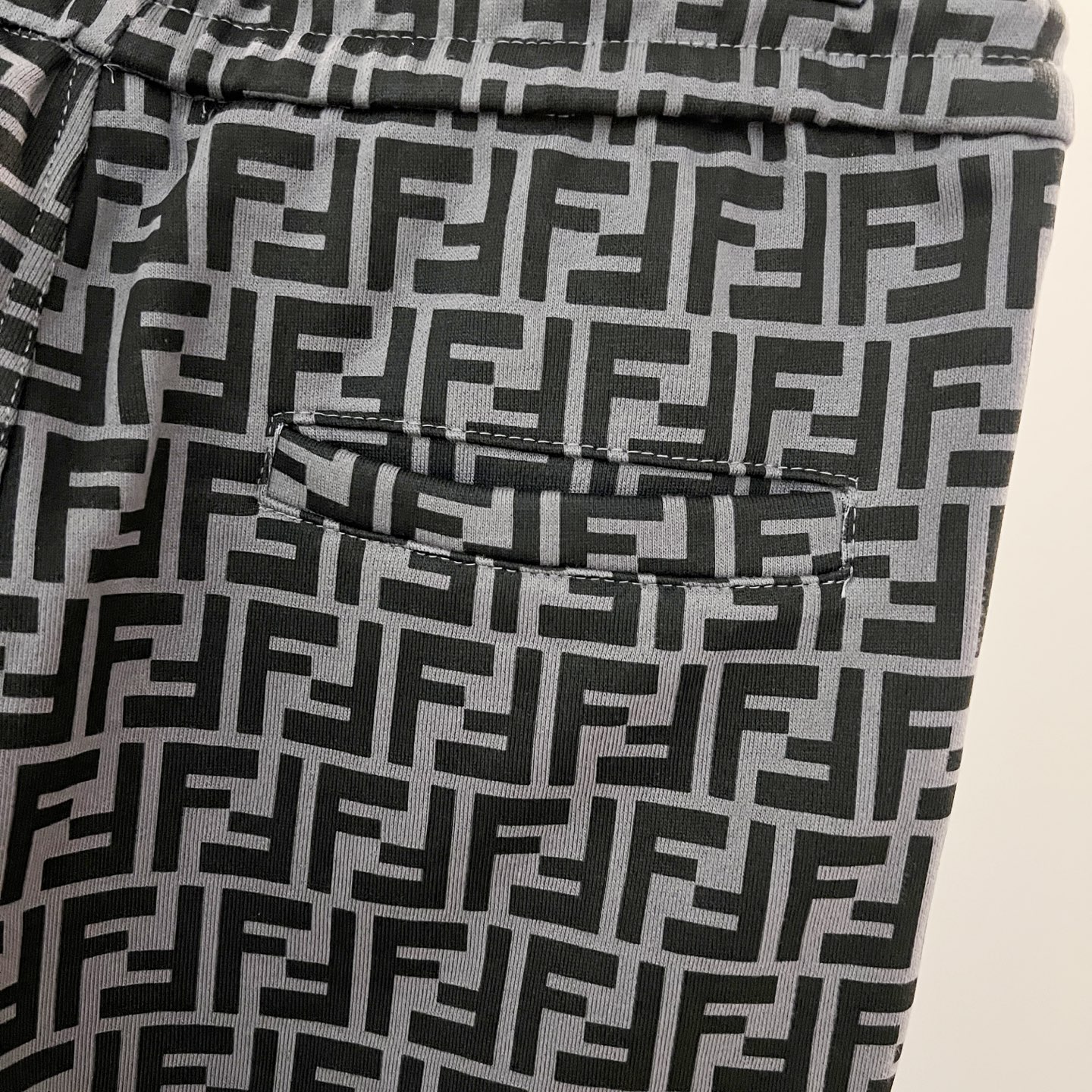 Fendi Unisex Pants Size S-XL