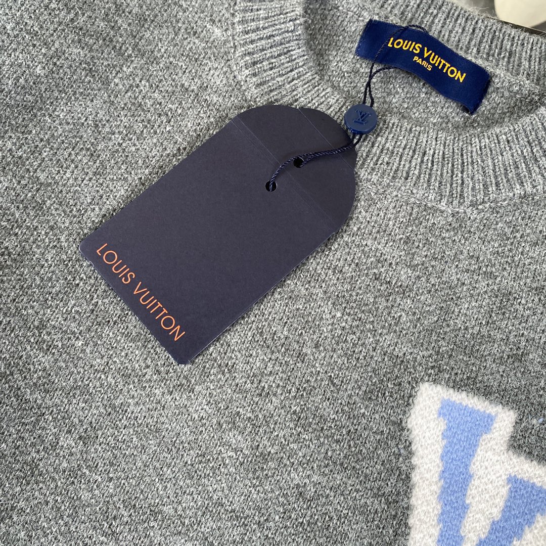 Louis Vuitton Unisex Sweatshirt Size S-L