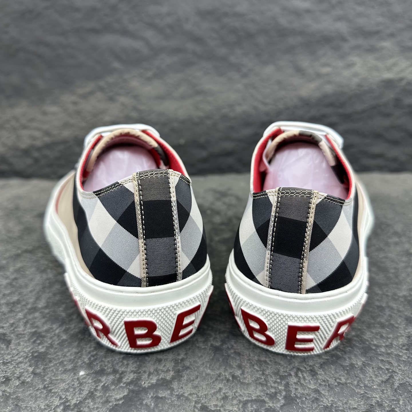 Burberry Sneaker Size 36-45