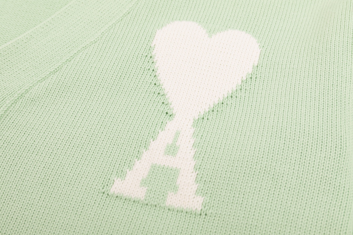 Ami Unisex Sweatshirt Size S-XL