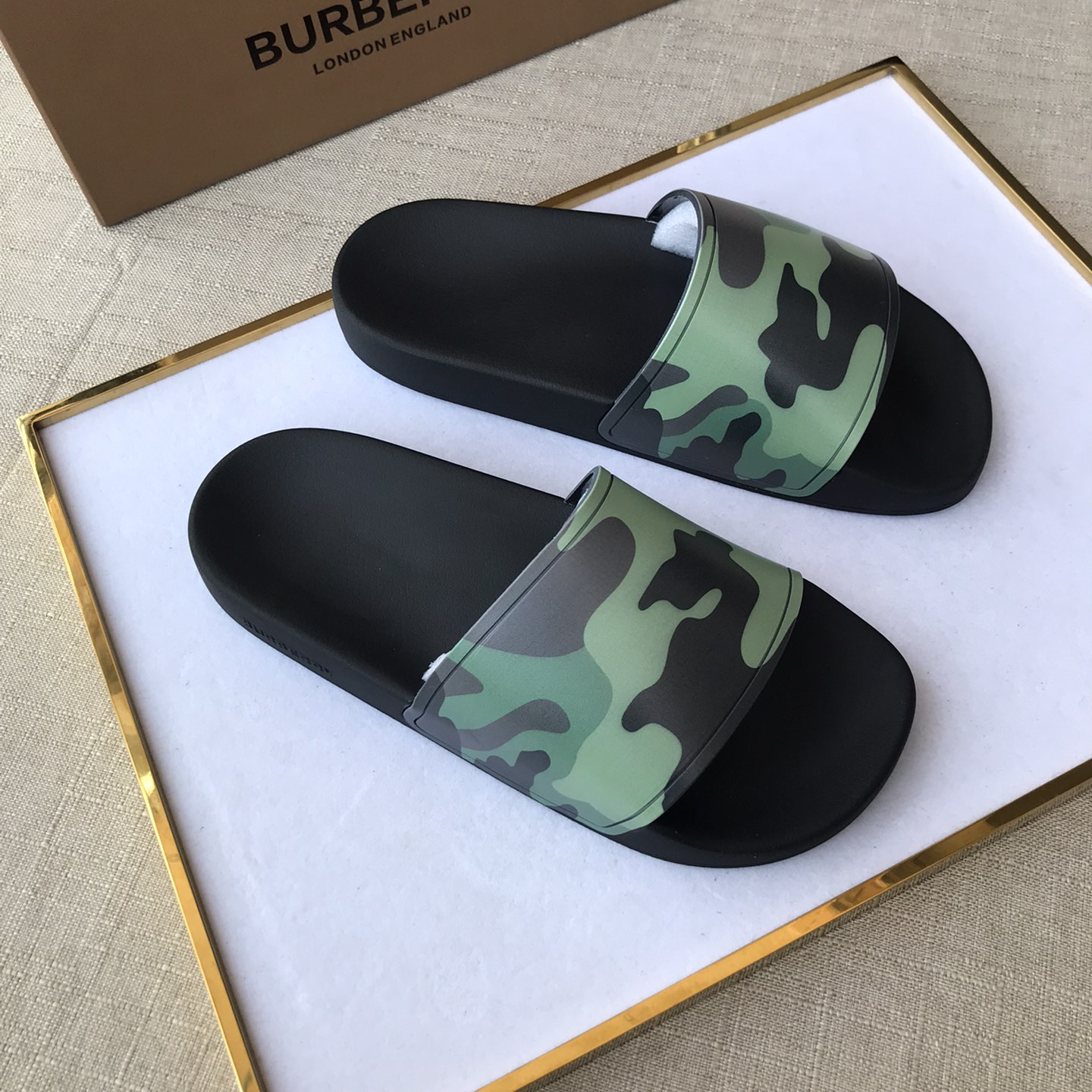 Burberry Mens Women Sandals Gr. 36-46