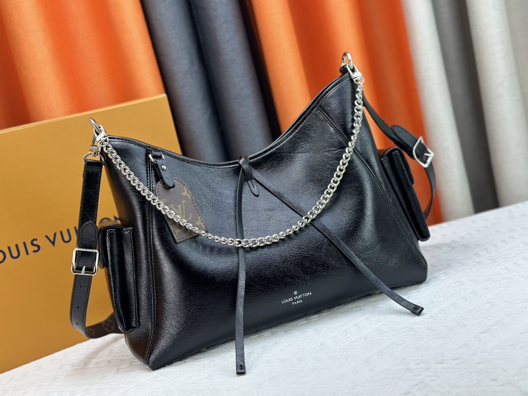 Louis Vuitton M24861 CarryAll Cargo Shoulder Bags Size 33*23*15cm