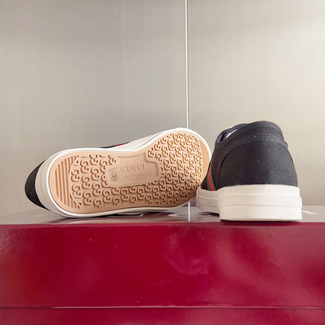 Gucci MIT GG Sneaker Size 36-45