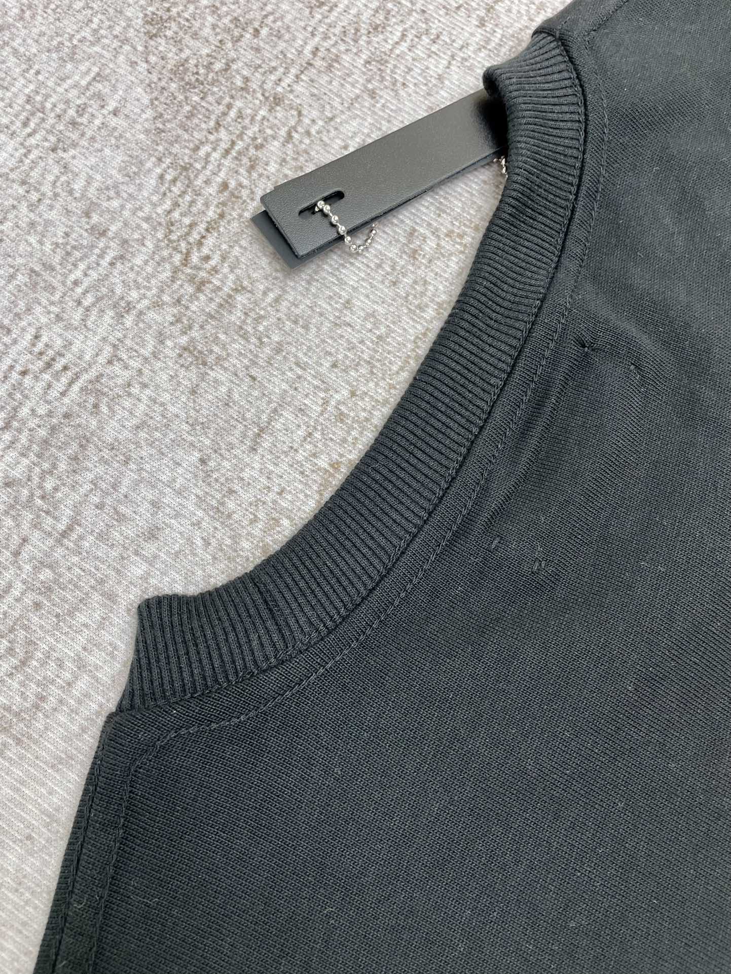 Amiri  Unisex Sweatshirt Size S-XL