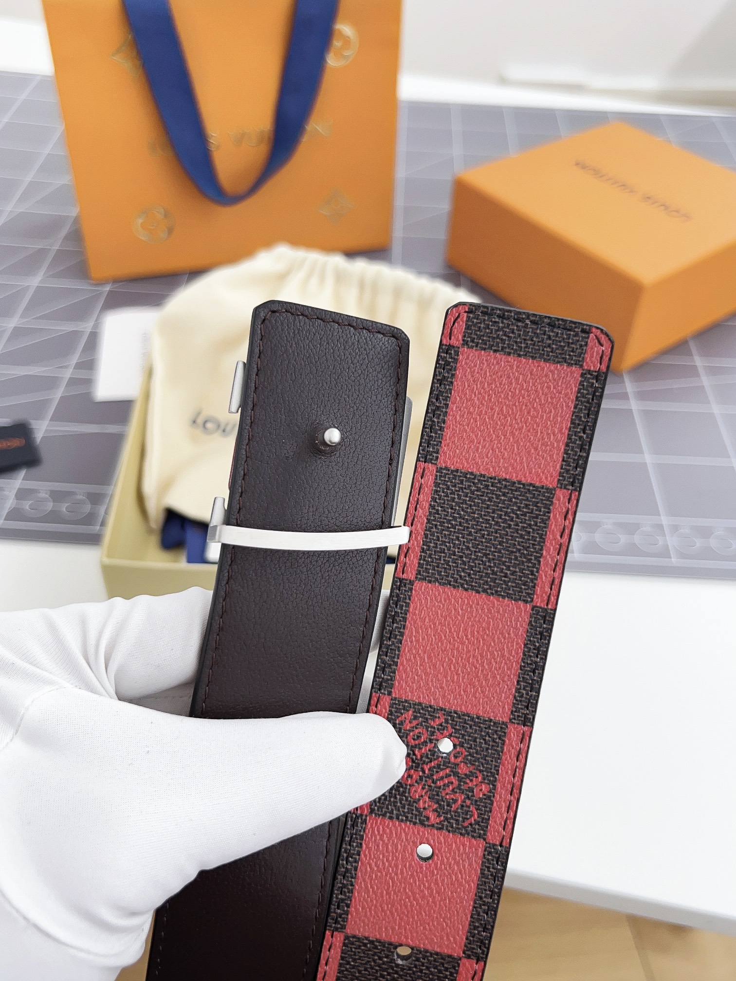 Louis Vuitton Men Belt Width 4cm