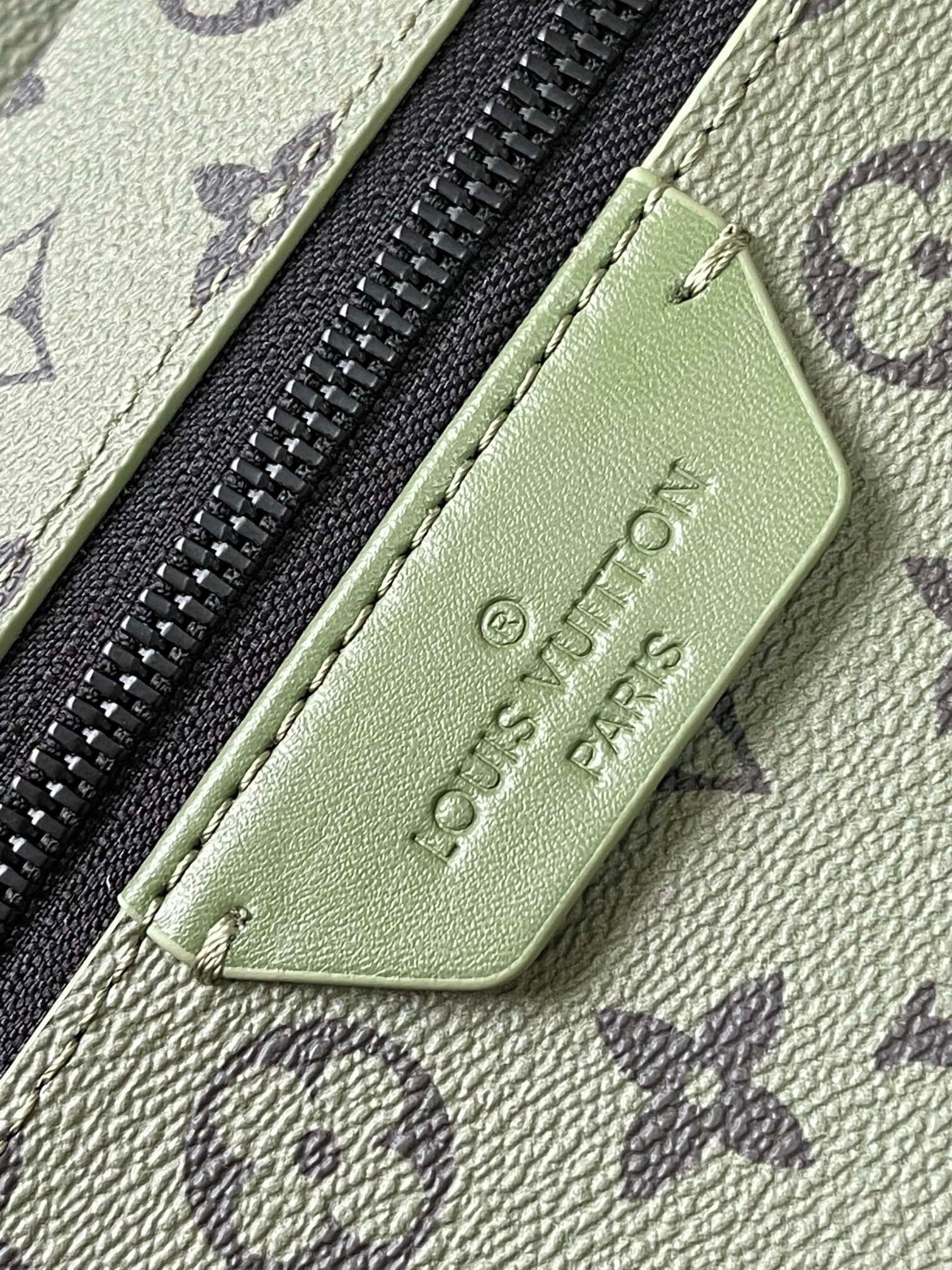 Louis Vuitton Discovery Backpack PM Bags 29*38*20cm