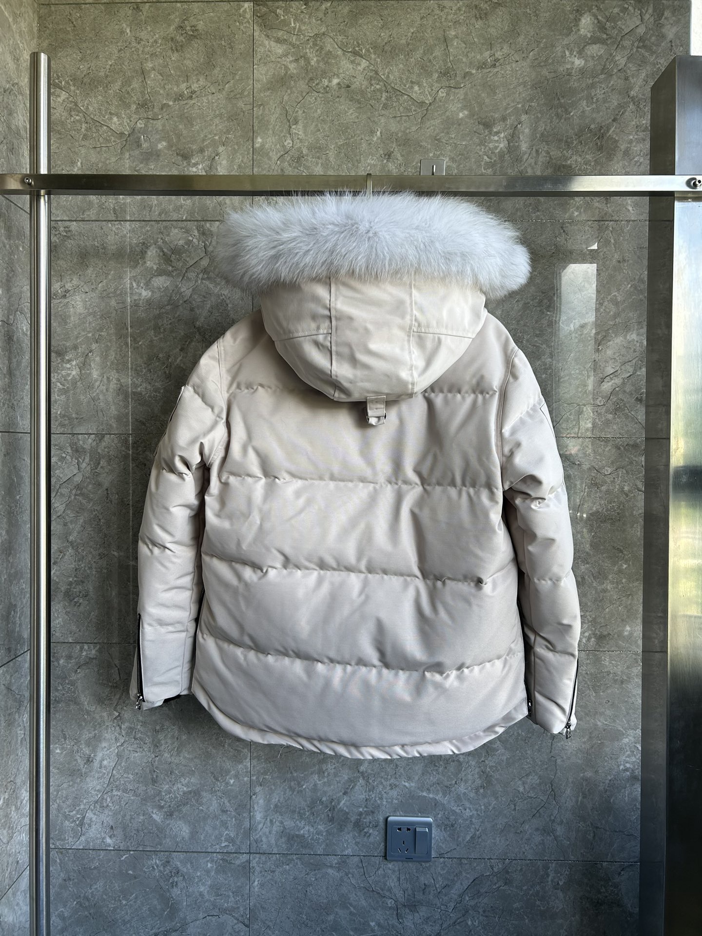 Moose Knuckles 06 Men Winter Jacket Size S-XXL Beige