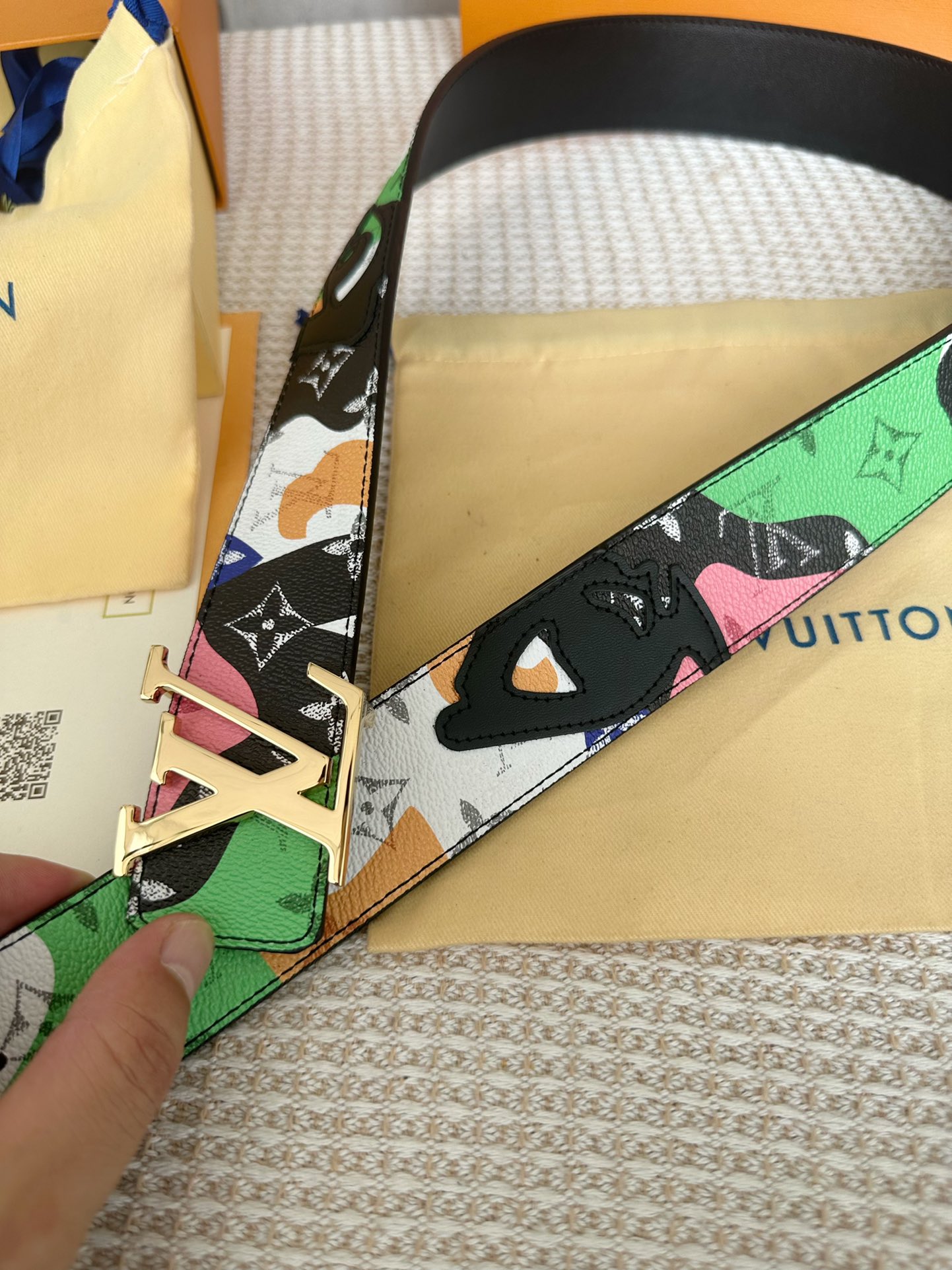 Louis Vuitton Men Belt Width 4cm