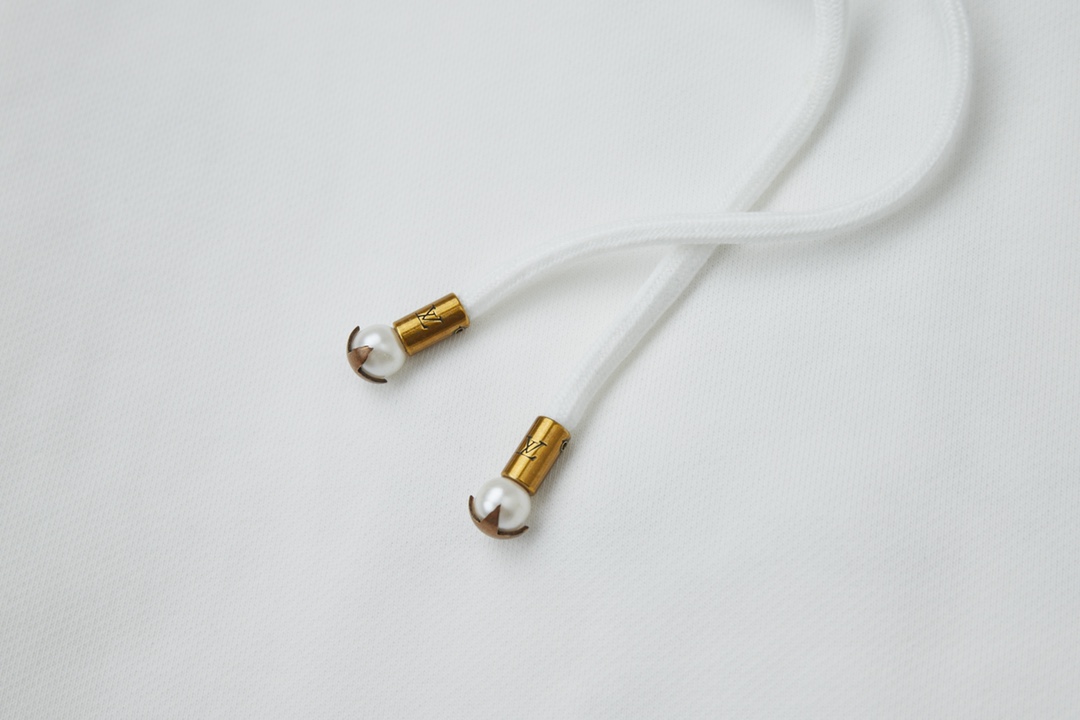 Louis Vuitton Unisex Sweatshirt Size S-XL