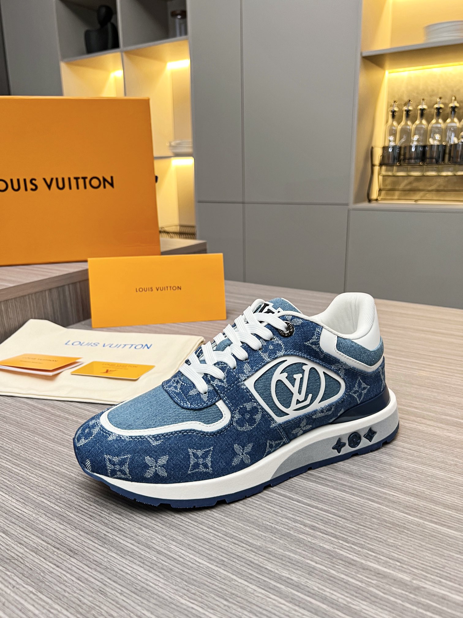 Louis Vuitton 2024ss Runaway Sneaker Size 40-46