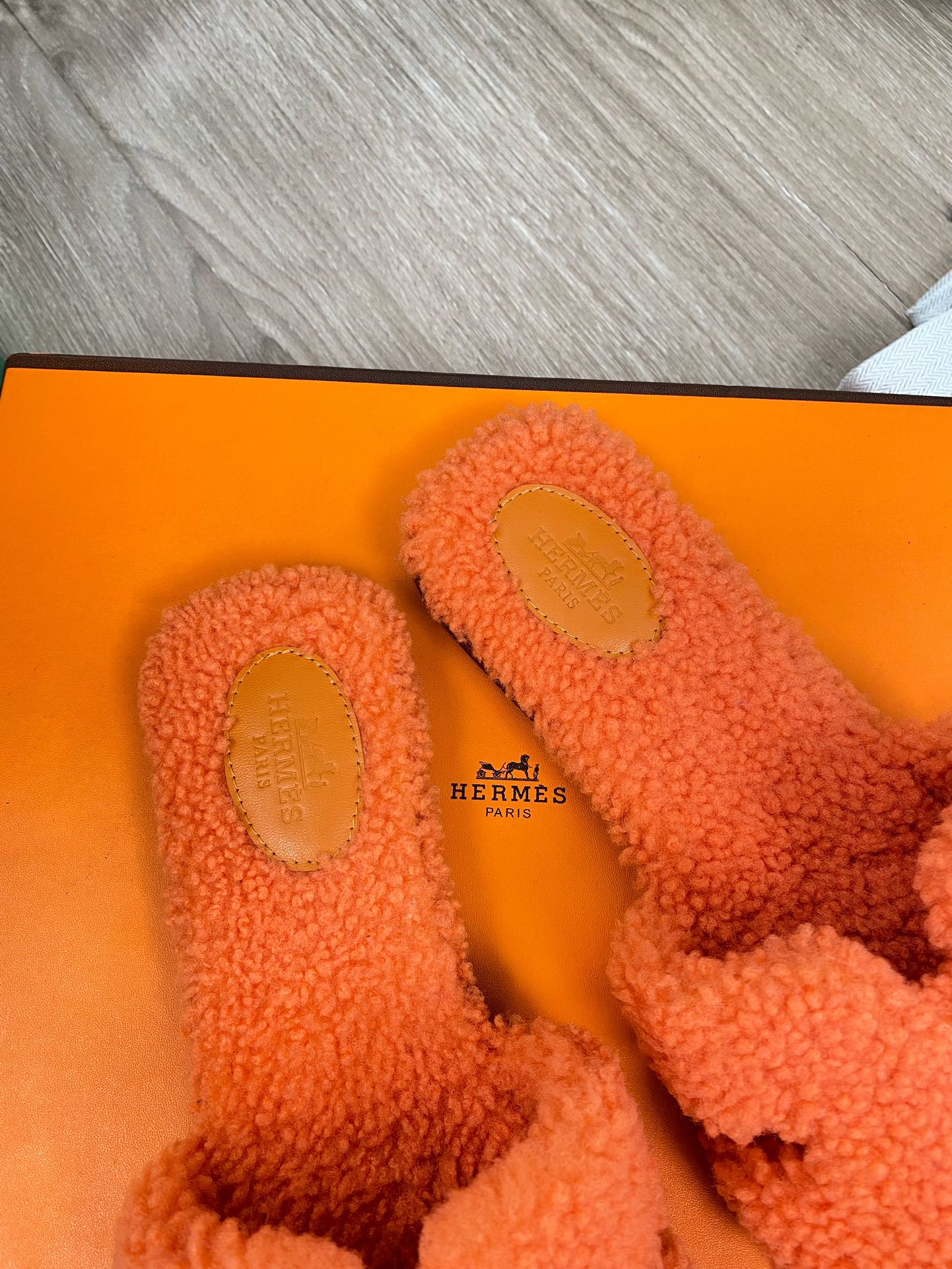 Hermes 23fw Women Winter Slippers Size 36-40