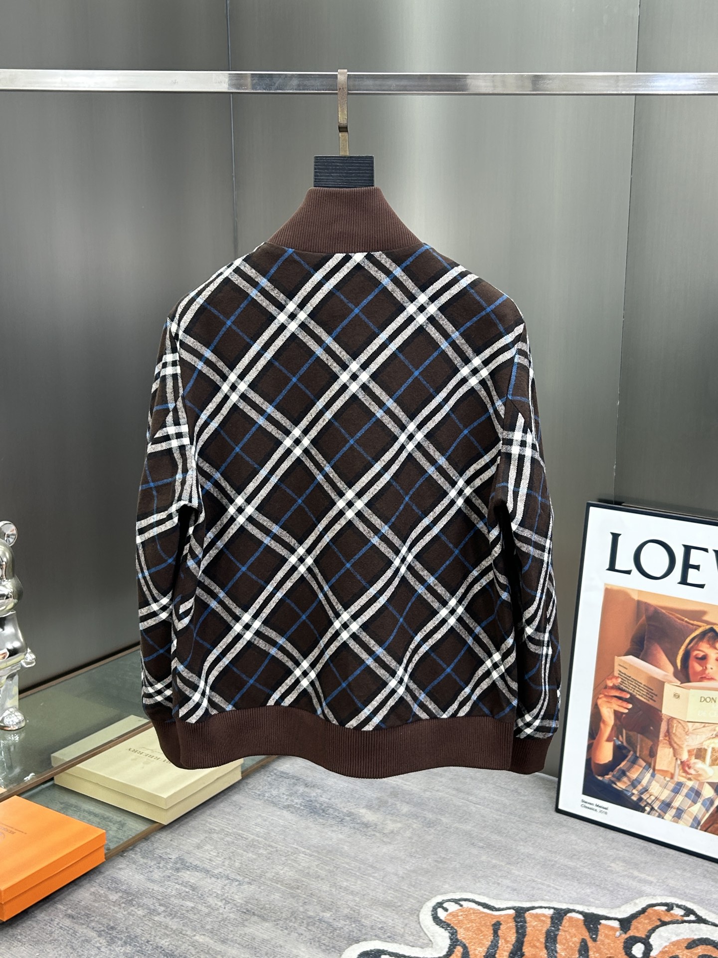 Burberry Unisex Jacket Size M-XXXL