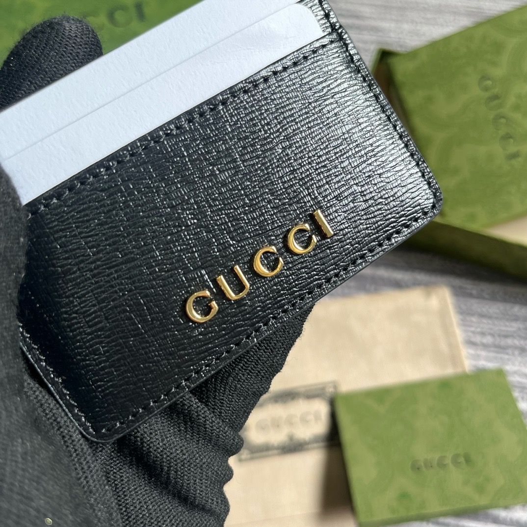 Gucci Kartenetui Mit Gucci Schriftzug Size 10*7cm