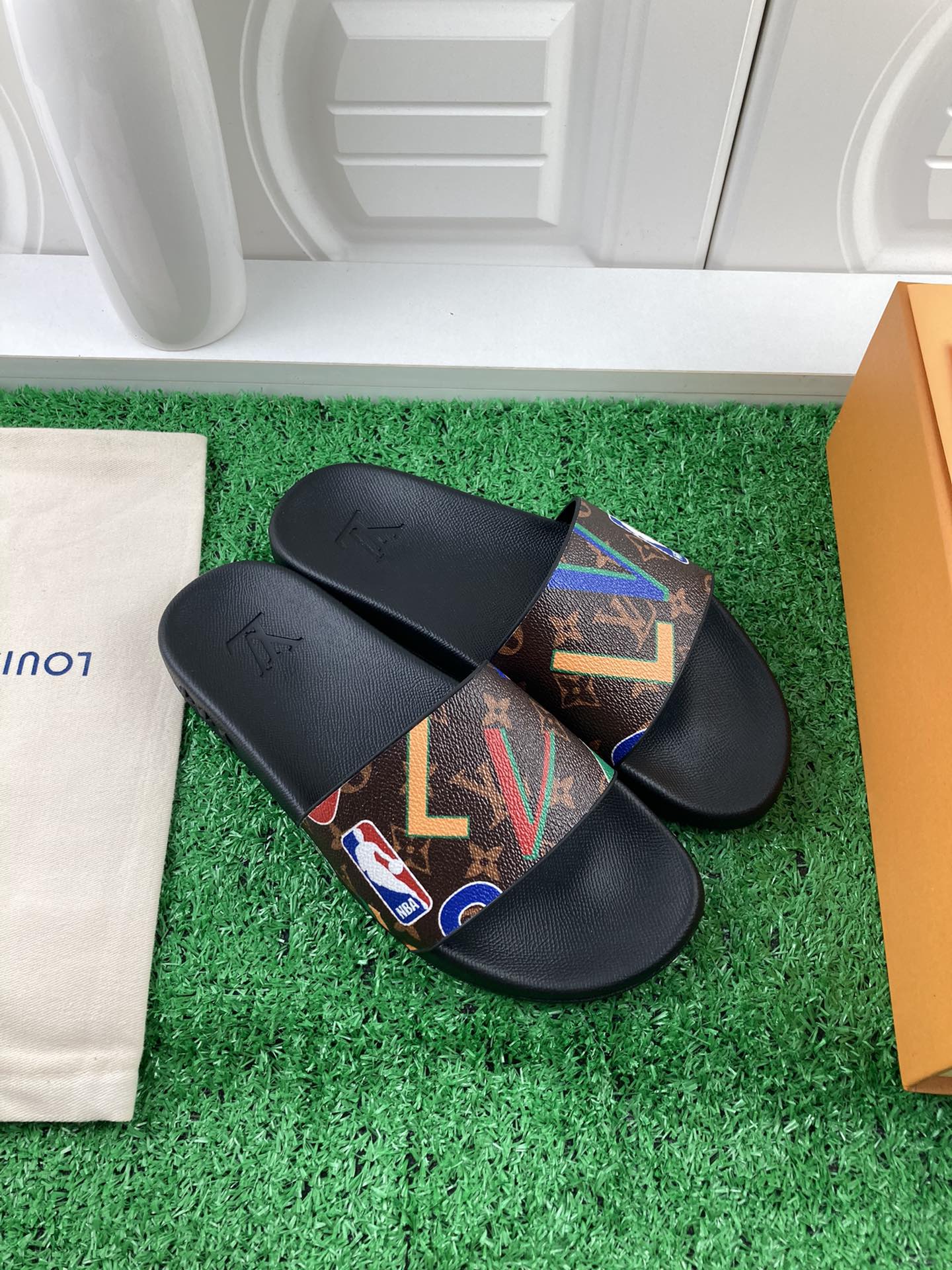 Louis Vuitton 2024ss Candy Series Slippers Size 36-45